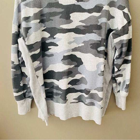aerie Camo Pullover Sweatshirt Gray Sz Small - Picture 10 of 10